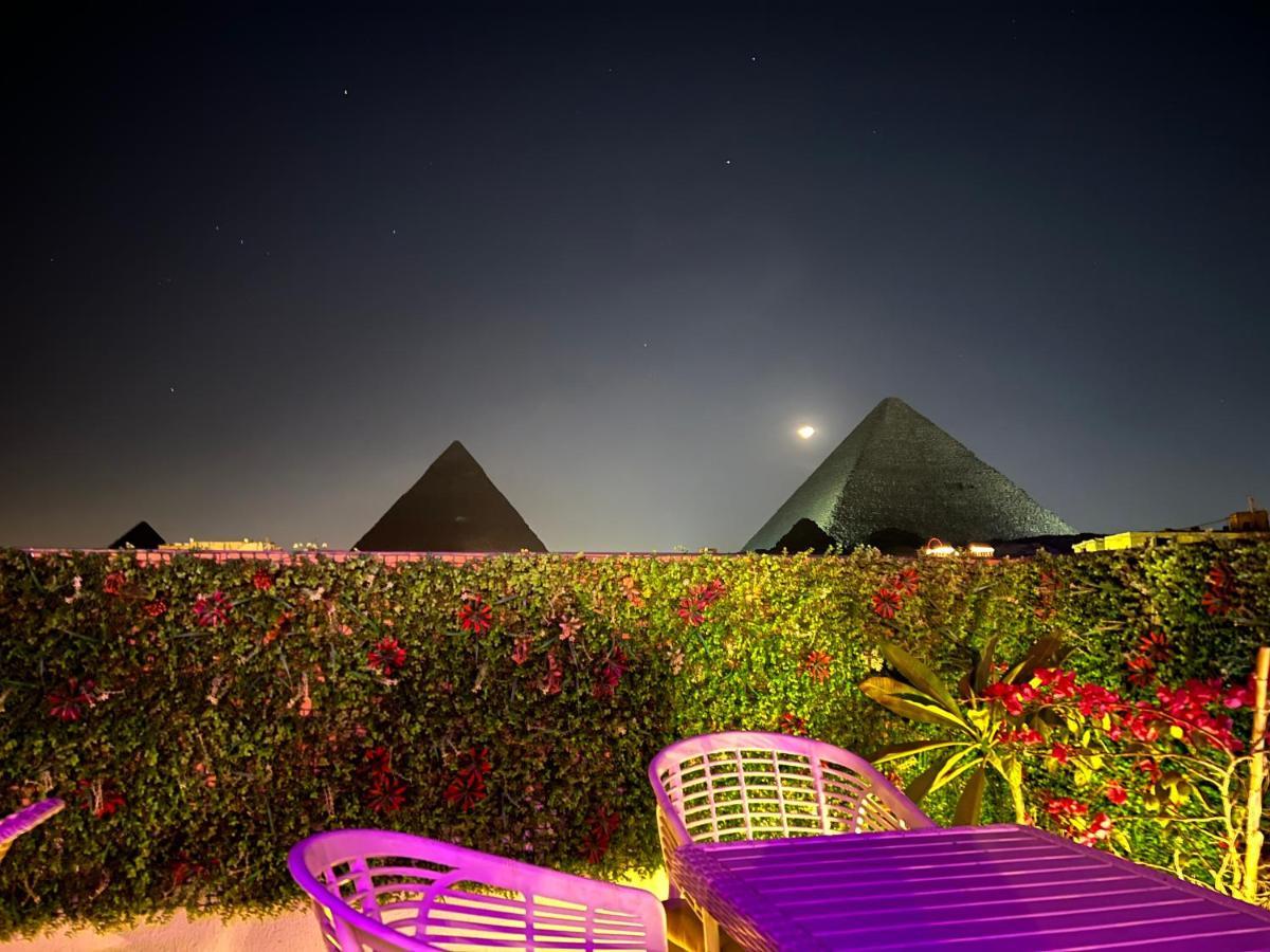 Pyramids Top In Cairo Exterior foto