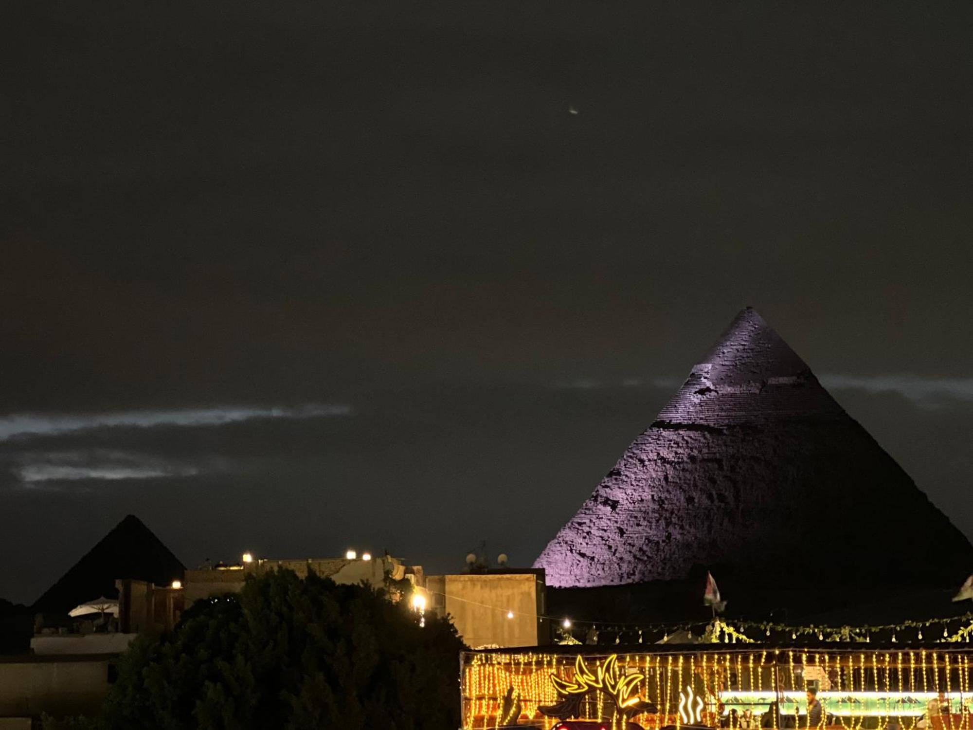 Pyramids Top In Cairo Exterior foto